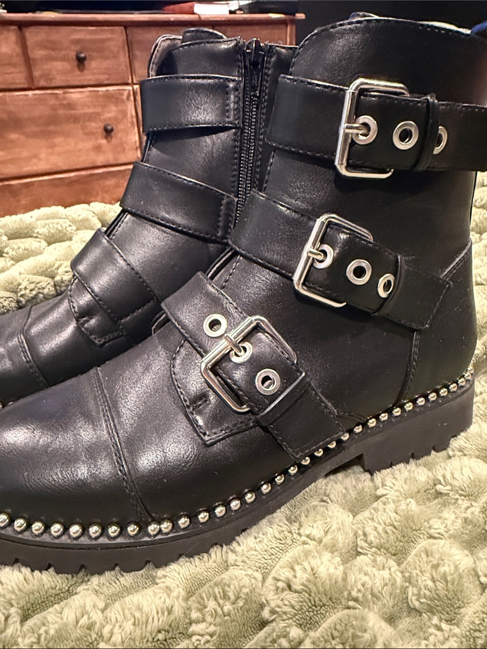 Seven Dials Womens Sherlock Black Moto Boots Studs Buckles Size 7.5